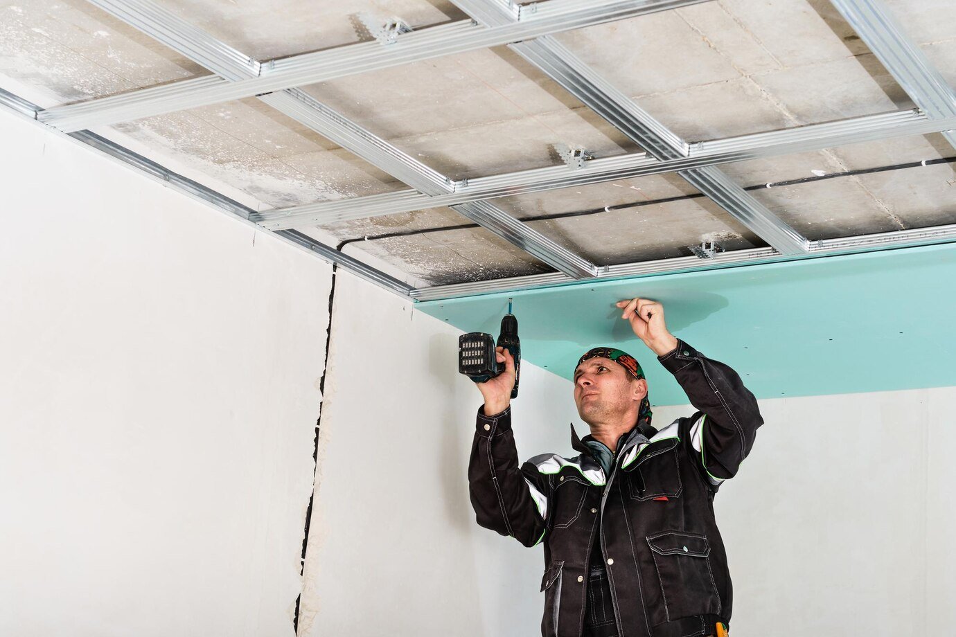 Mastering Drywall Crown Soffit Ceilings: A Simple Guide